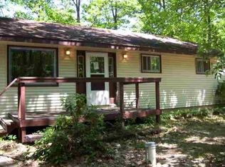 1331 Hillcrest St, Harrison, MI 48625