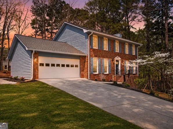 3728 Creekstone Dr, Peachtree Corners, GA 30092