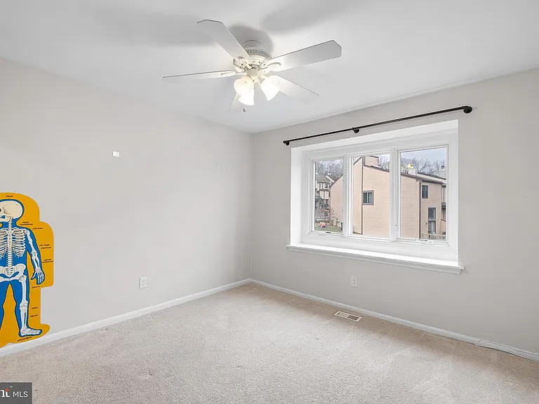 5552 Doral Dr — Photo 19
