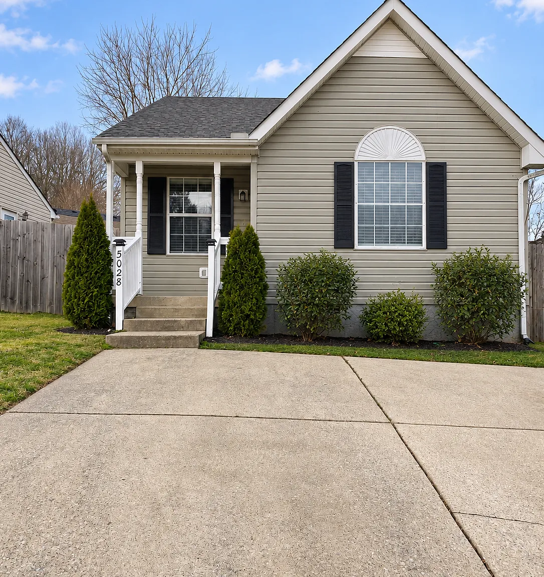 5028 Greer Station Dr — Photo 1