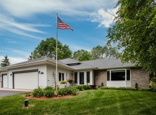 448 Virtue Rd, Hudson, WI 54016
