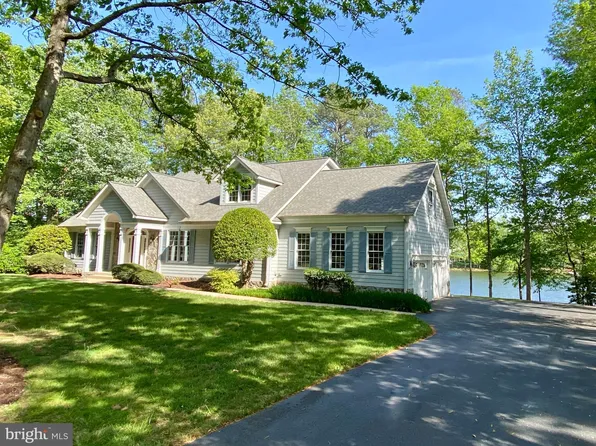11217 Field Cir, Spotsylvania, VA 22551