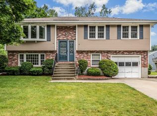 38 Wood Ln, Maynard, MA 01754