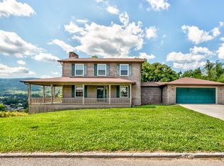 257 Thelma Cir, Jacksboro, TN 37757