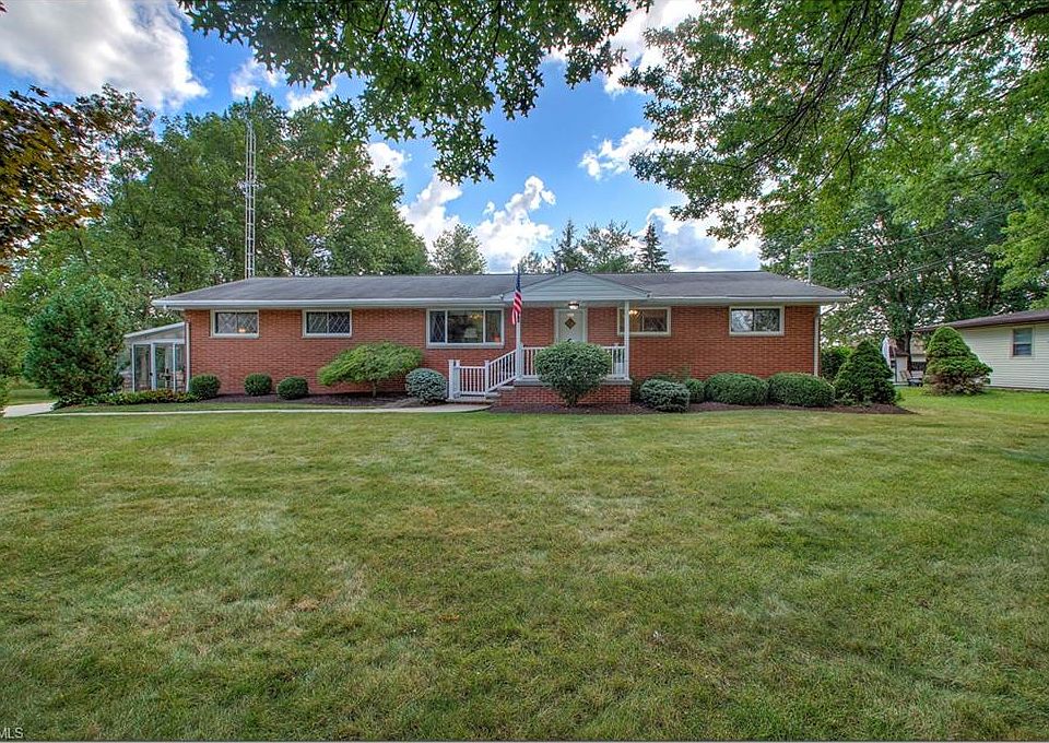 1st image of 1315 Beverly Dr