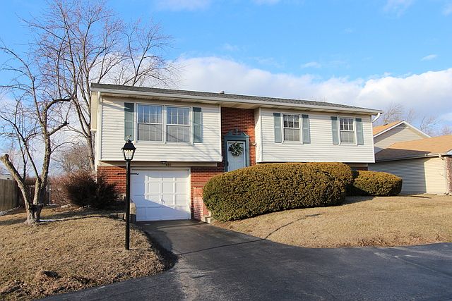 1st image of 480 Ramblewood Ct