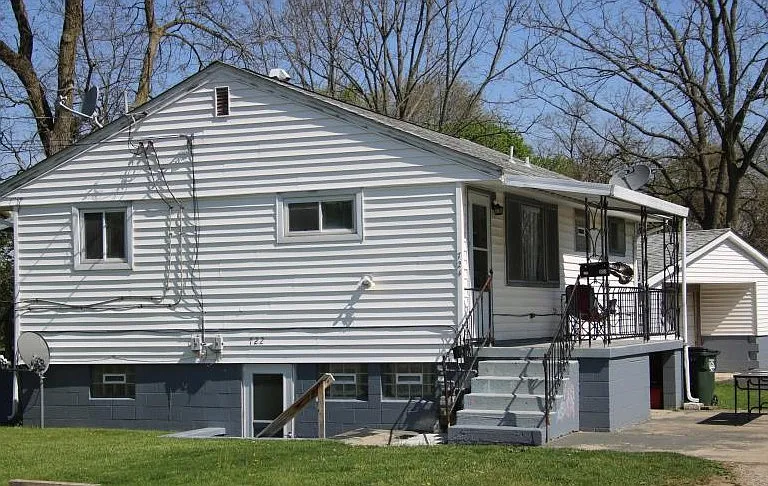 722 Lexington Ave — Photo 1