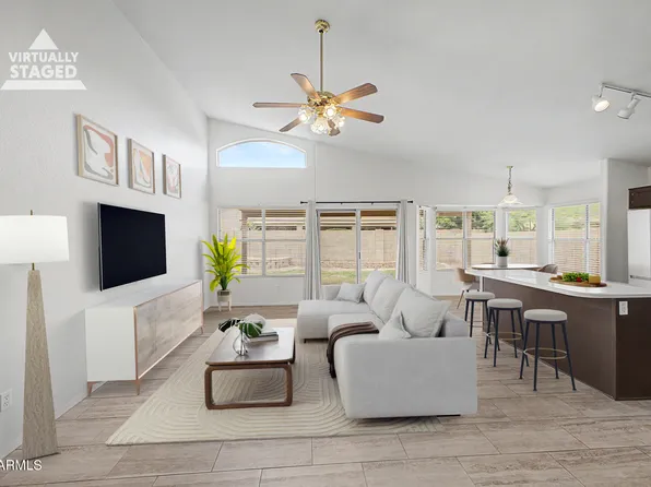 446 W MENDOZA Circle, Mesa, AZ 85210