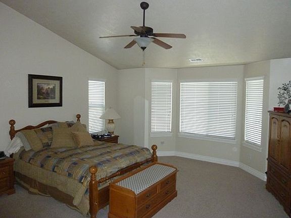 Large Master Bedroom with Bay Window