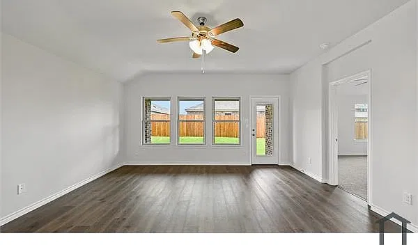 4 bed, 2060 sqft, $3,555 — Photo 1