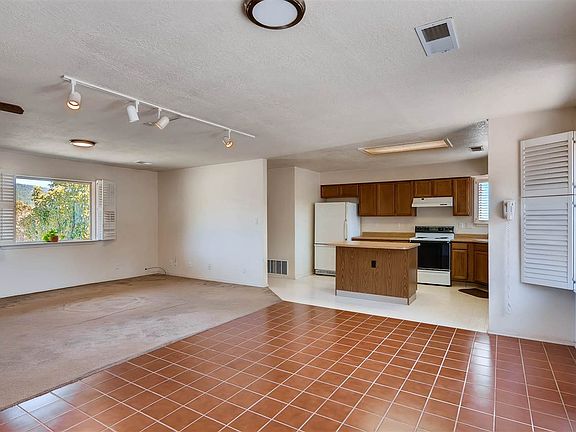 4th image of 107 Avenida Ponderosa