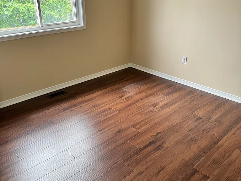 474 Denyes Way #UPPER — Photo 15