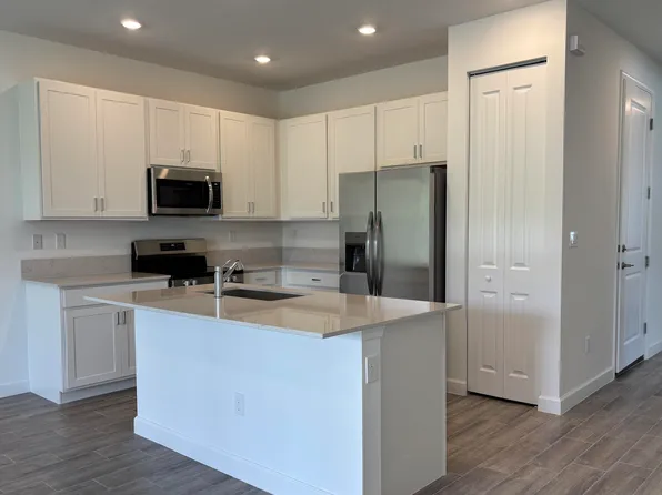 3826 Spanish Cedar Pl, Fort Pierce, FL 34946