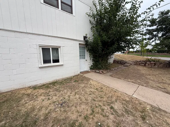 719 W Jackson Blvd #2, Spearfish, SD 57783