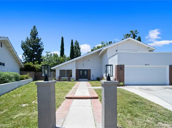 25712 Grissom Rd, Laguna Hills, CA 92653