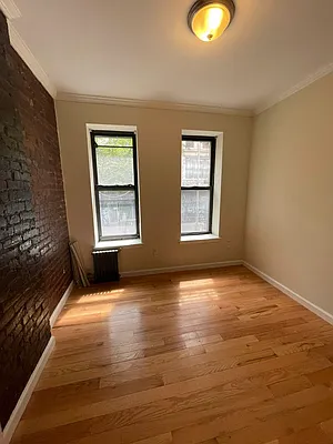 Rented by Compass | media 7