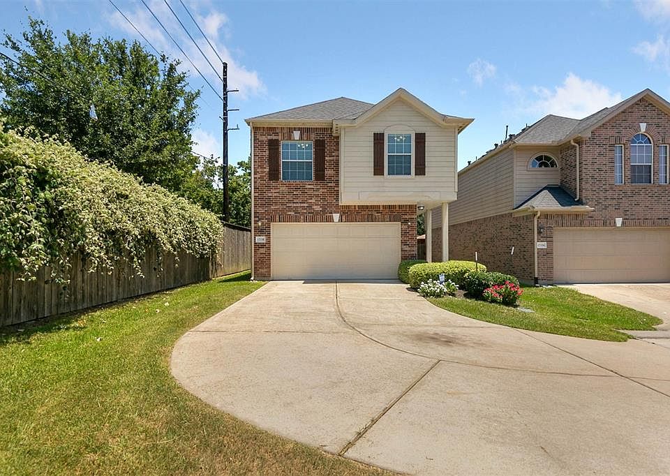 1st image of 17158 Amarose Dr