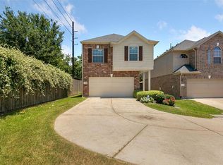 17158 Amarose Dr, Houston, TX 77090