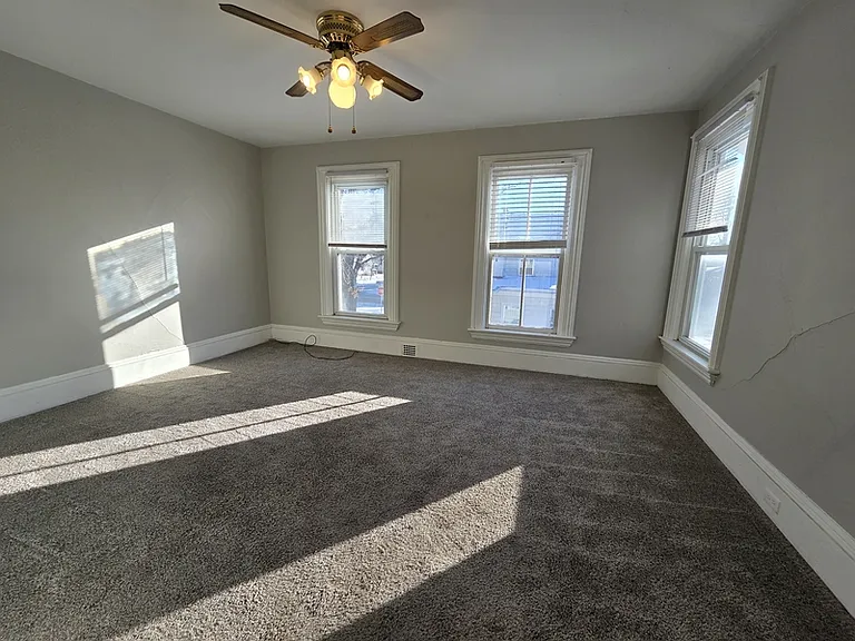 709 Franklin St #A — Photo 12