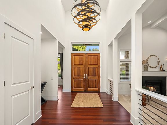 3rd image of 10022 NE 110th Street