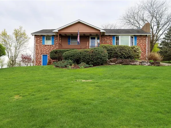 395 Sunrise Blvd, Mount Bethel, PA 18343