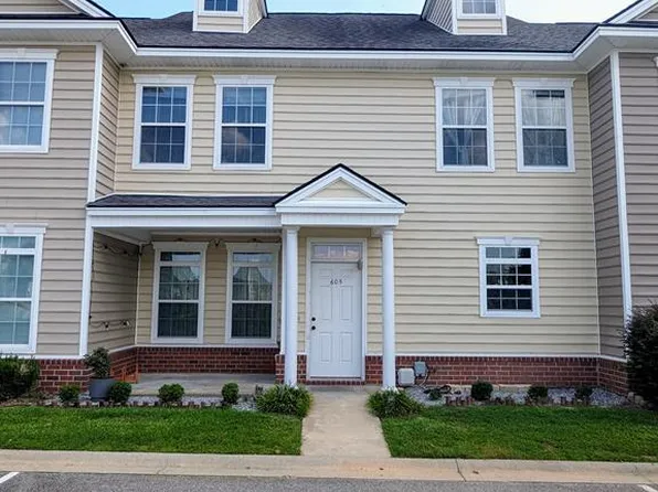 605 Atkinson Dr, Hinesville, GA 31313