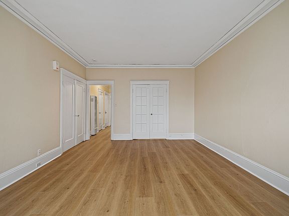 4th image of 1760 Golden Gate Ave APT 1