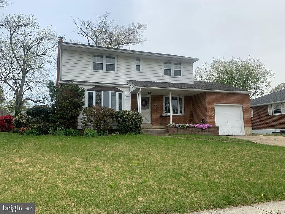 1st image of 2413 E Parris Dr