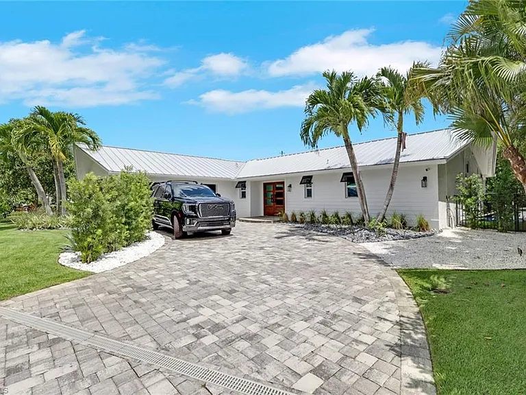 765 High Pines Dr — Photo 28