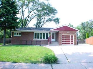 2864 Alden Ln, Des Plaines, IL 60018
