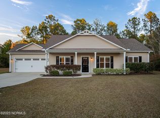 325 Folkstone Rd, Holly Ridge, NC 28445
