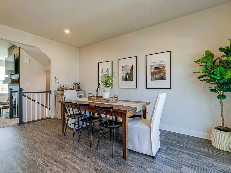241 Misty Pike Dr — Photo 31
