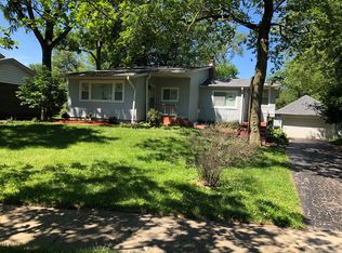 700 Burns Ave, Flossmoor, IL