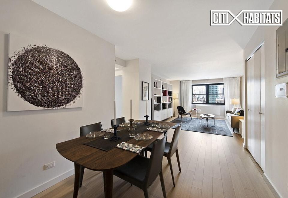 1st image of 222 E 39th St APT 18A