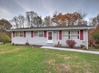 116 Hickory Rd, Bristol, TN 37620