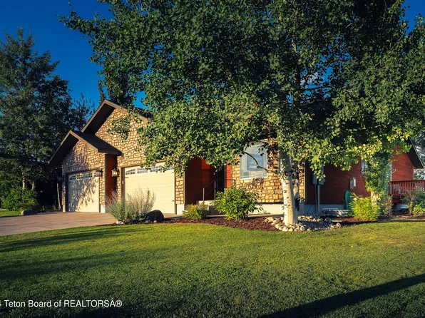 515 Booshway St, Driggs, ID 83422