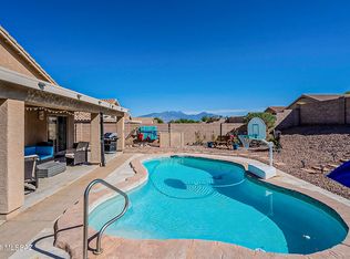 1621 N Rio Bonito, Green Valley, AZ 85614