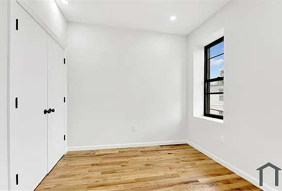 194 Hale Ave — Photo 6