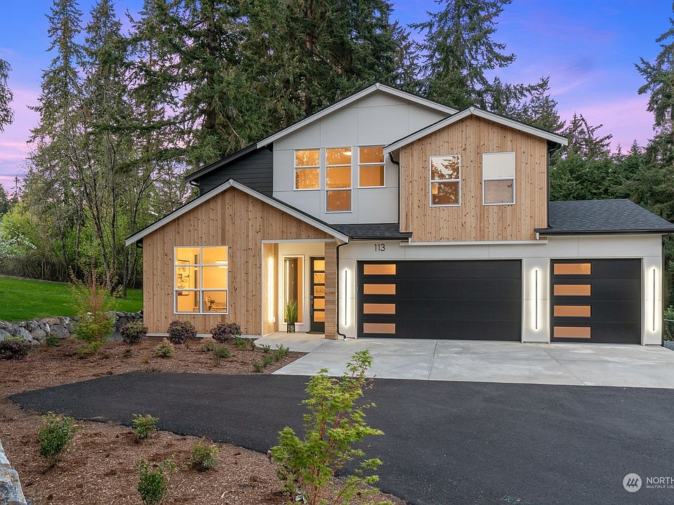 1st image of 115 244th St SW