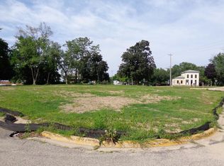 513 S Janesville St, Whitewater, WI