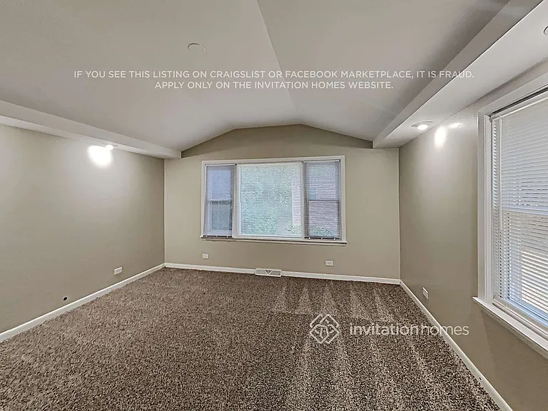 6710 N Central Park Ave — Photo 13