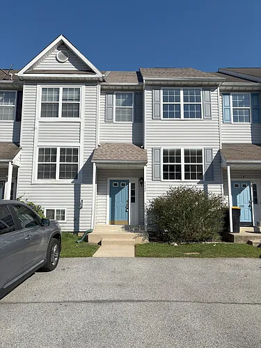 112 Wimbledon Ct Photo 1