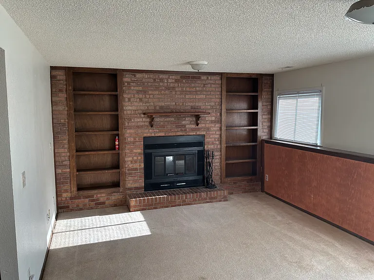 7730 Gibralter Dr — Photo 13