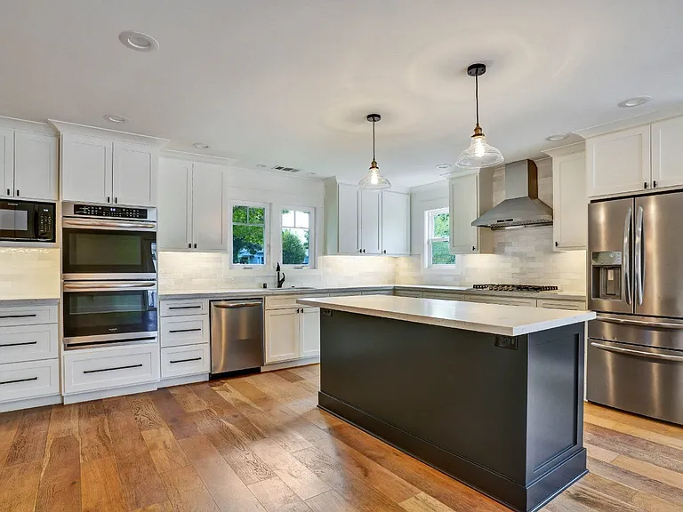 1835 Ellen Ave — Photo 14