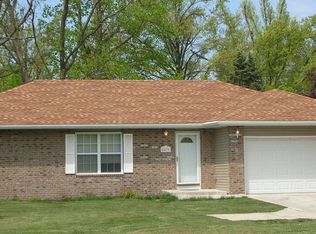 2439 S Fremont Ave, Springfield, MO 65804