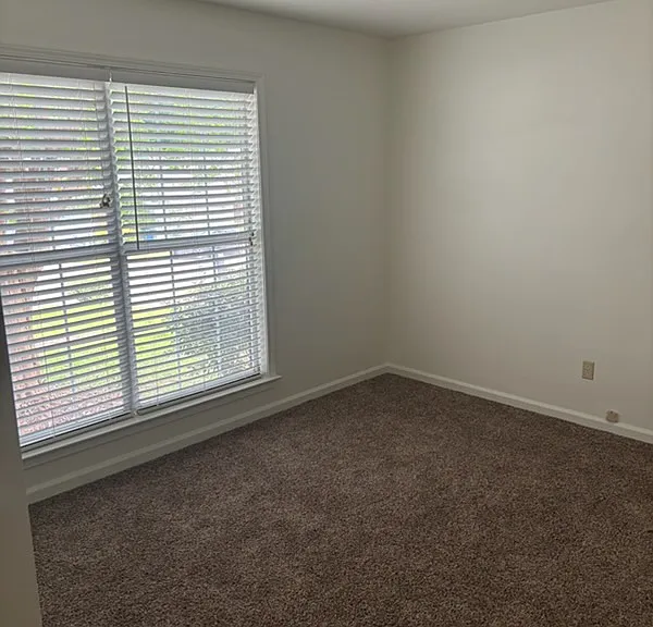 1311 Baywood Rd — Photo 7