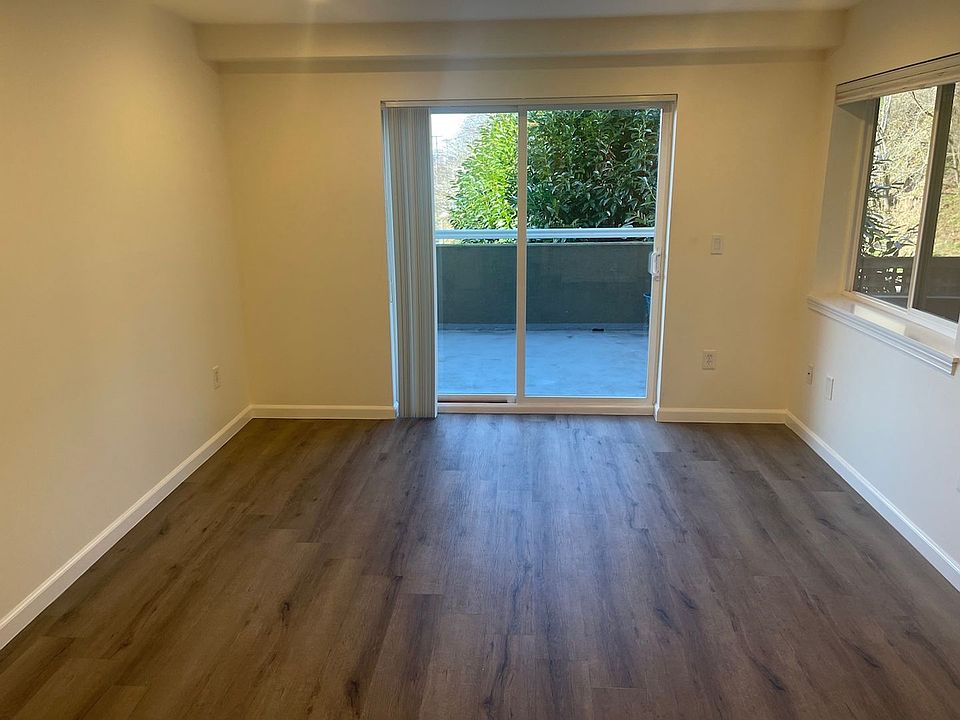 1st image of 2530 15th Ave W APT 310