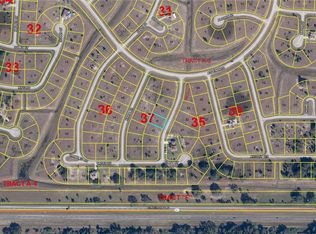 1361 Capri Cir, Labelle, FL 33935