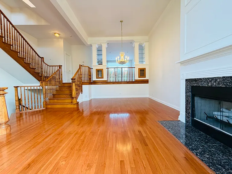 2085 Valor Ct — Photo 8