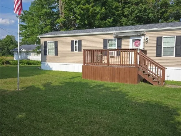 7422 Soule Rd, Rome, NY 13440